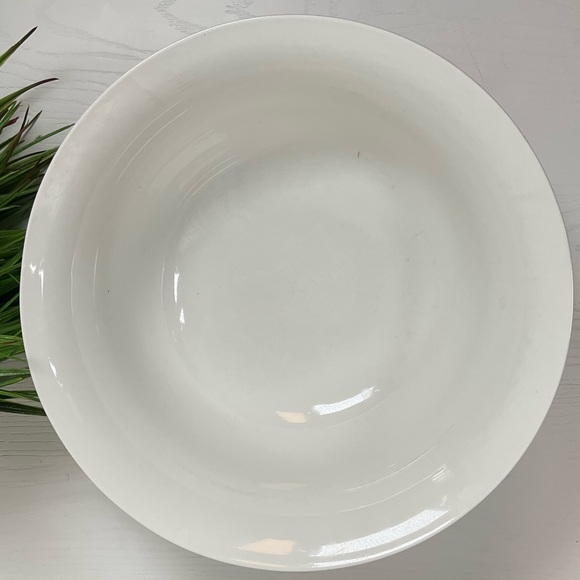 Preloved MSE White Embossed Acorn Salad Serving Bowl Ceramic - Picture 3 of 7